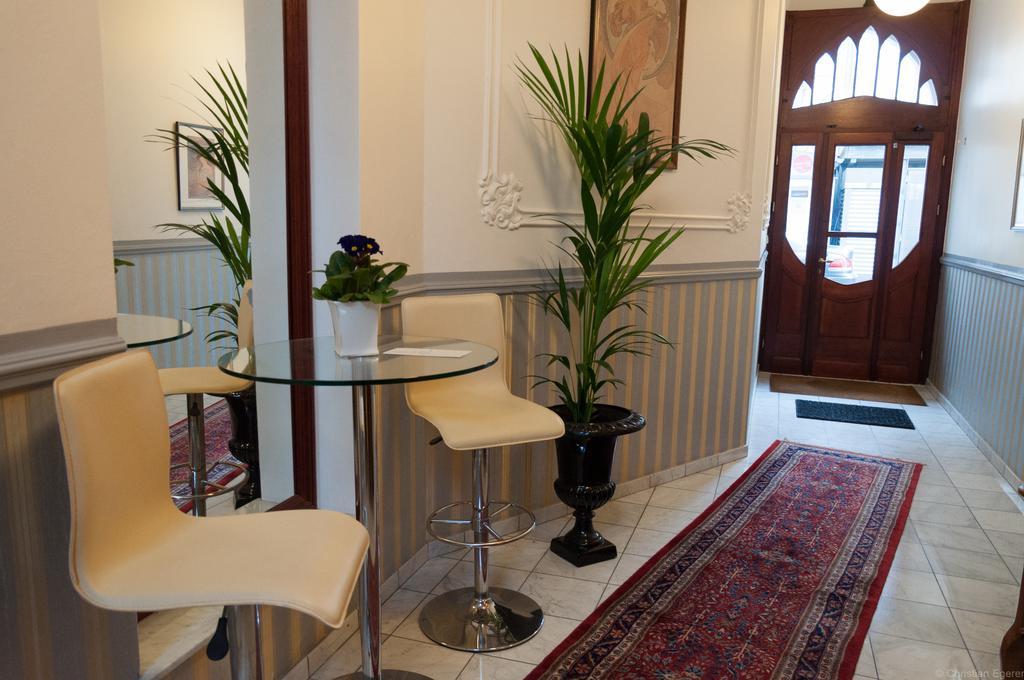 Garni Hotel Drei Lilien Wiesbaden Dış mekan fotoğraf