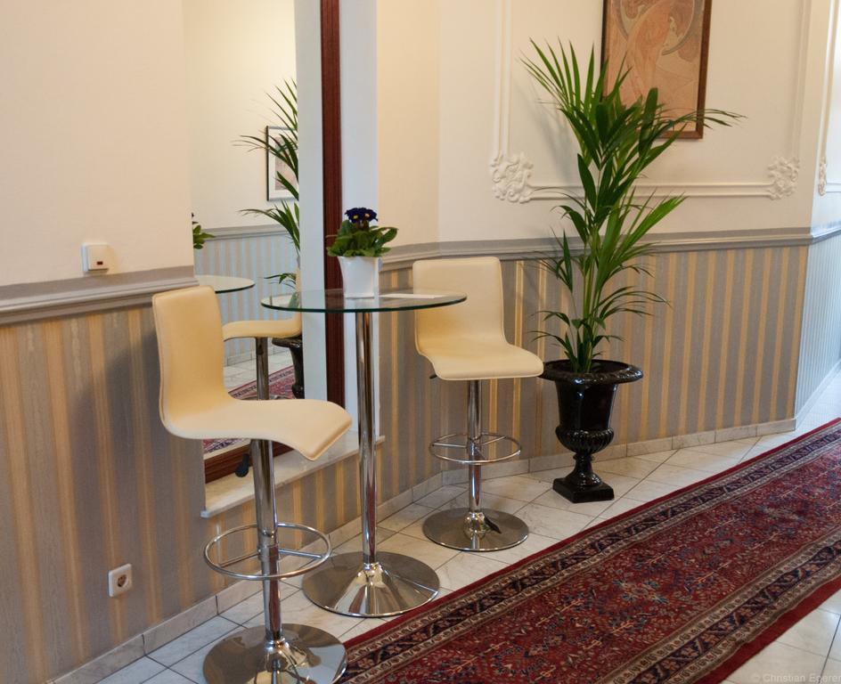 Garni Hotel Drei Lilien Wiesbaden Dış mekan fotoğraf